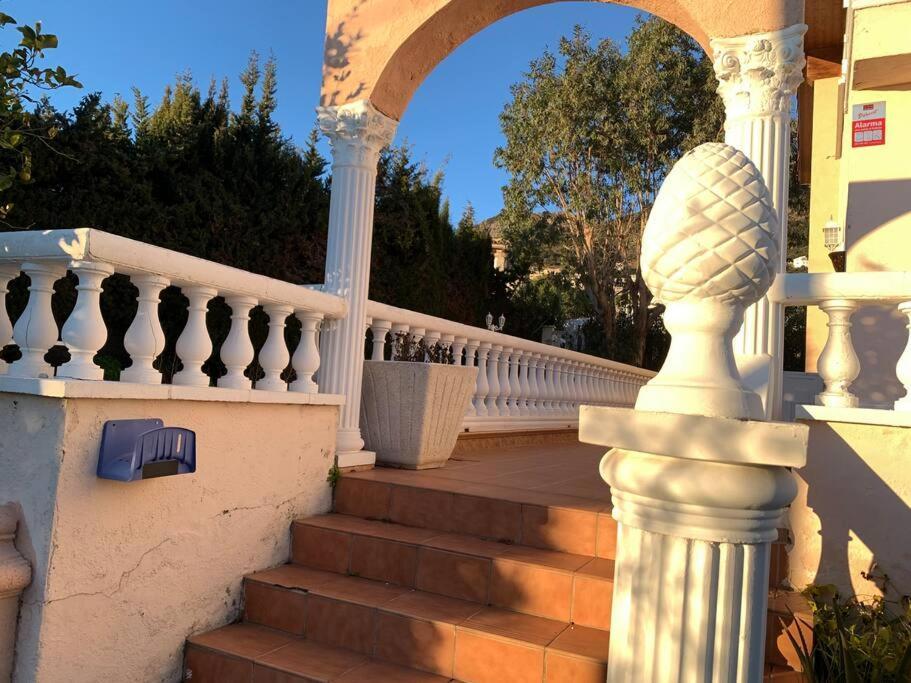 Villa Leo Con Vistas Al Mar Y Piscina Privada Росас Экстерьер фото